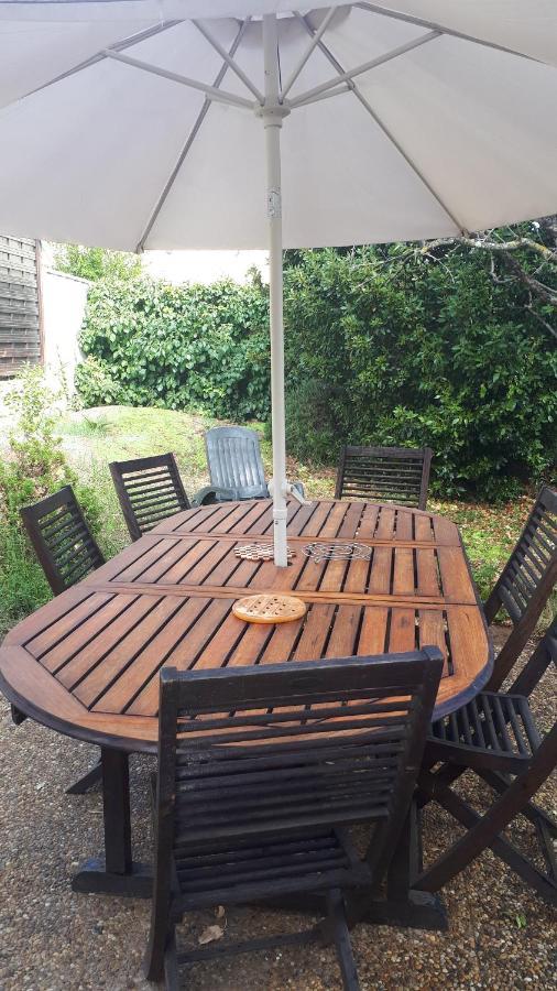 Les Pucines T2 Bas De Villa Six-Fours-les-Plages Bagian luar foto