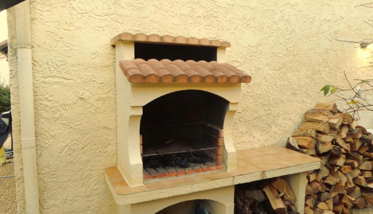 Les Pucines T2 Bas De Villa Six-Fours-les-Plages Bagian luar foto